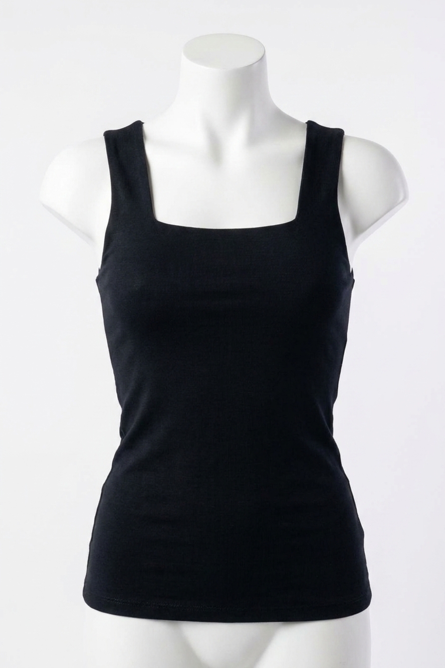 NEW WHITE BIRCH sleeveless solid knit top in black